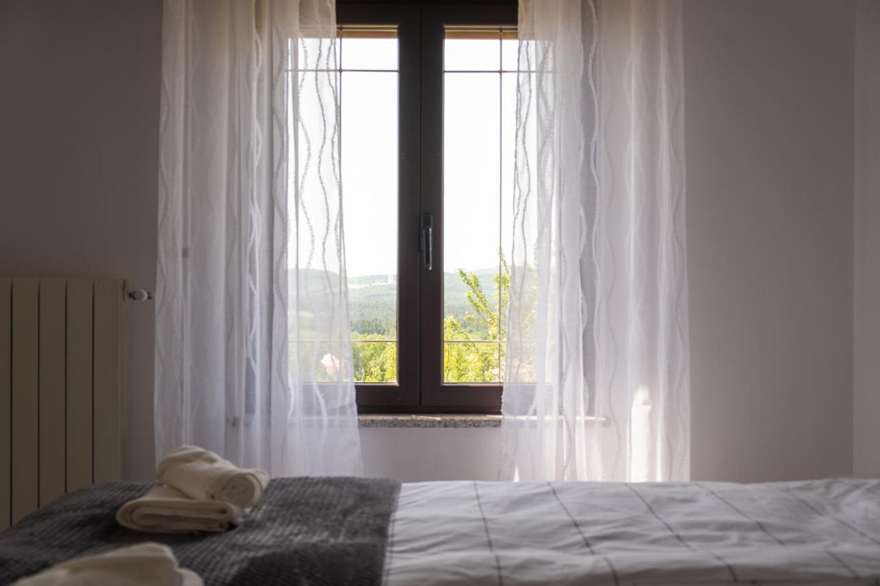 Apartma Oddih Dutovlje Exteriör bild